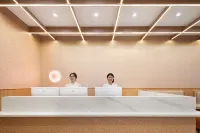 鉑悅水晶飯店（餘干琵琶湖景區米蘭街店）