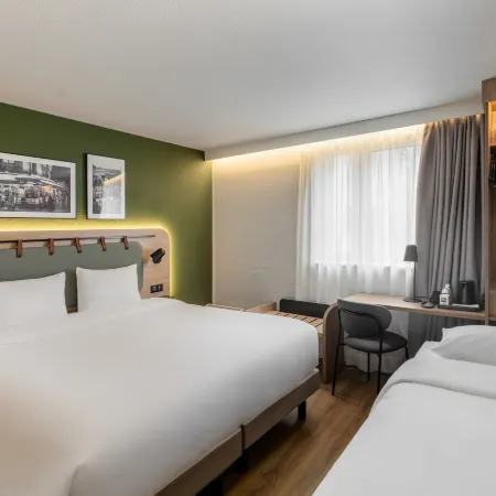 Campanile PRIME - Paris Pantin