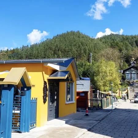 66 Russian-style Scenic View Guesthouse (Hengdao Church of Our Lady of the Presentation)
