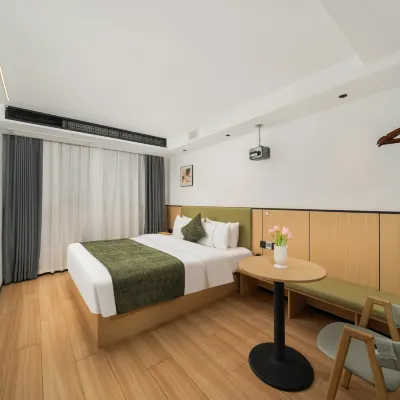 Kele Boutique Stay (Shanghai Hongqiao Hub Yinggang East Road) Các khách sạn gần Cửa hàng Thượng Hải