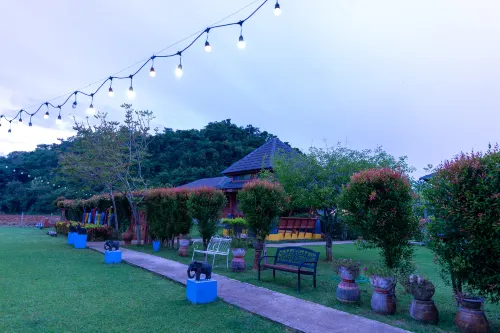 Khaoyai Nature Life and Tour