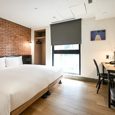 CHECK inn Taipei Songjiang Отели рядом с достопримечательностью «Храм Hsing Tien»