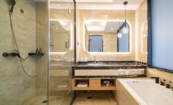 GreenTree Hotel (Zhongbei college store, Danyang glasses Industrial Park)