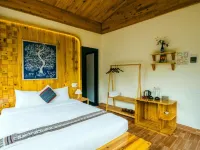 Sapa Riverside Homestay - Balcony