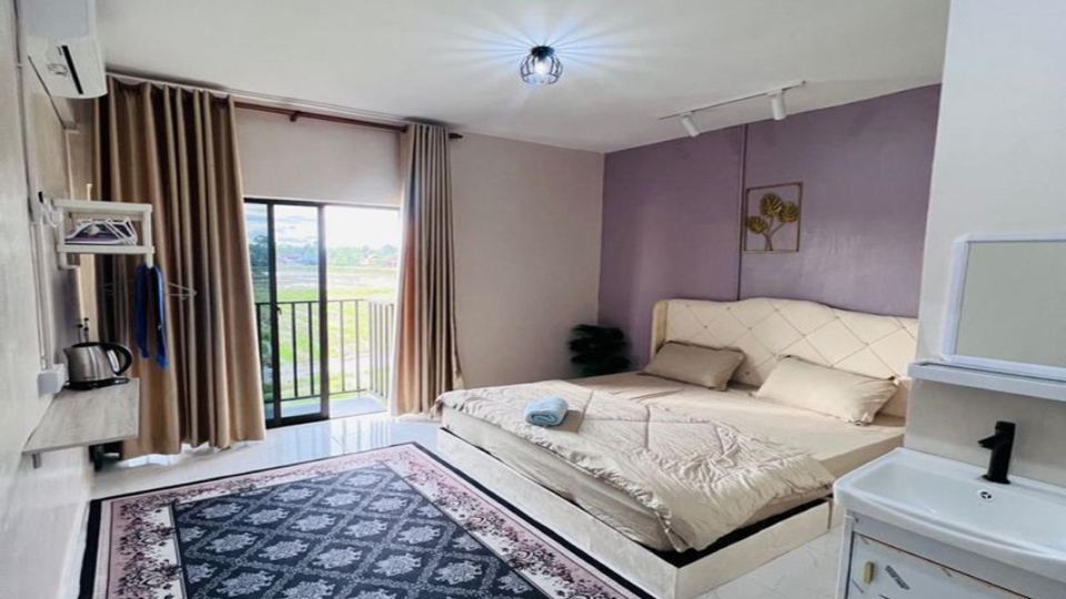 Capital O 91180 Mentari Senja Homestay