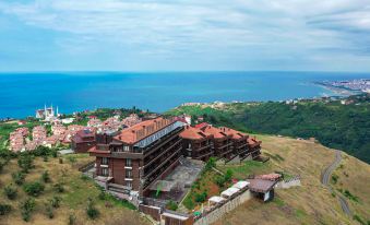 Sera Lake Resort Hotel Spa & Aparts