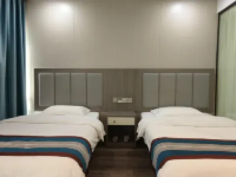 Pingyi Jinbo Express Hotel