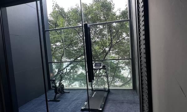 Yolo Eling Art Gallery Hotel（Erling No. 2 Factory Cultural and Creative Park Store）
