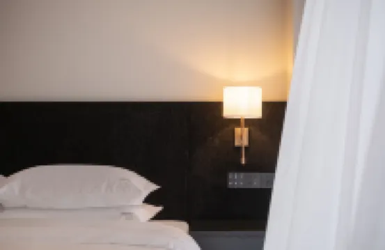 VIbes INN