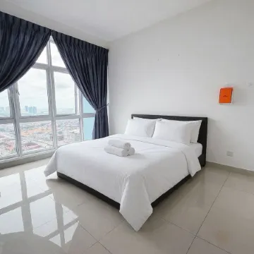 JB Town | Twin Galaxy Couple Studio | 2 pax