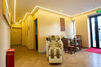 Cloud View Homestay (Burqin, Kanas Tower Bridge Branch） - 2-Star