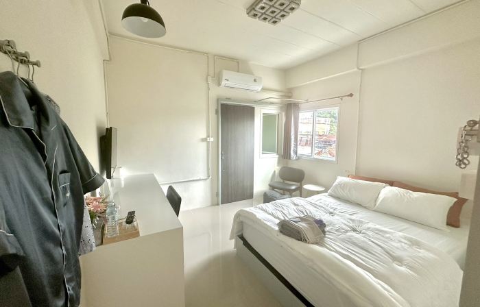 amorrat room