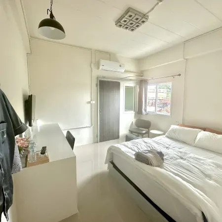 amorrat room