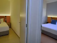 Wyndham Grand I-City Отели рядом с достопримечательностью «Парк «СноУолк»»