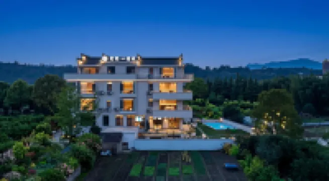 Floral Hotel · YiXiYun Hotel