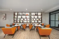 Vienna Hotel (Aba Mao County Guqiang City)