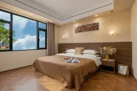Lancang Jingmai Yun She Pavilion • World Heritage Cloud Sea View Tea Villa (Manghong New Village)