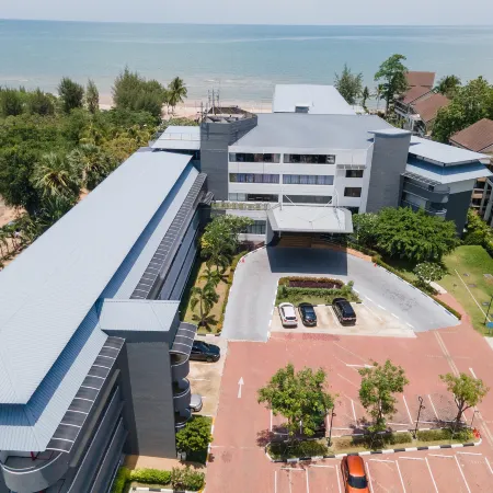 Centara Life Cha-Am Beach Resort Hua Hin