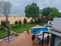 Qinhuangdao Zhiqi Seaview Guesthouse