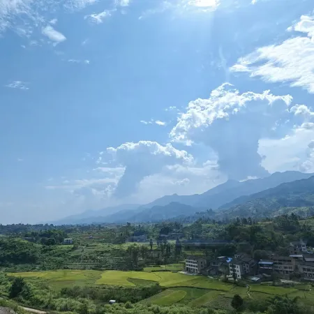 Linshui yinding hotel