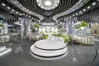 EZZI HOTEL