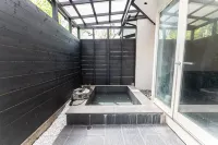 Floral Hotel · Sakura-zaka Onsen (Izu Kogen Omuroyama) - avec sources thermales