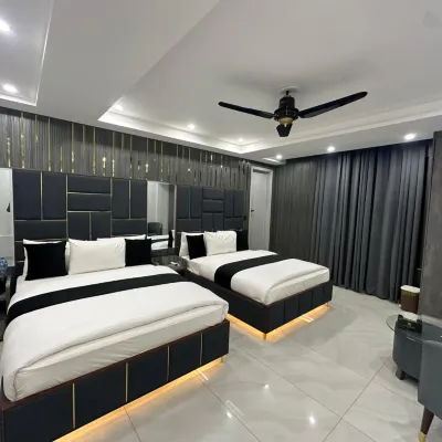 Gold Pine Hotel Mall Road Hotels near Walled City of Lahore