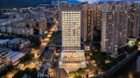 Qingyuan Ruiyun·Huipeng International Hotel - Mountain view