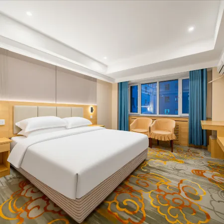 Yuansu Senmu Hotel (Kuytun Railway Station Yima Lane Tourism and Culture Block)