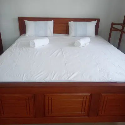 SR HOME STAY & ENTIRE PLACE GAMPOLA โรงแรมใกล้เอ็มเบกกา เดวาลายา