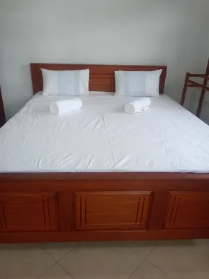 SR HOME STAY & ENTIRE PLACE GAMPOLA โรงแรมในกัมโปลา/เกลีโอย่า