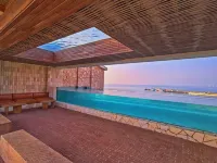 Beihai Weizhou Island | Qiya | Wild Luxury Resort - สระว่ายน้ำบนดาดฟ้า