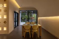 Qipu Xiaozhu Design Guesthouse (Huangguoshu Waterfalls Scenic Area)