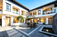 Songfengju Courtyard Hotel (Xingyi Wanfenglin Airport & High-speed Railway Station Branch) - spa