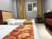 Golden Leaf Hotel