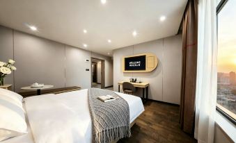Sunny International Apartment From Beiiing Road - Housity