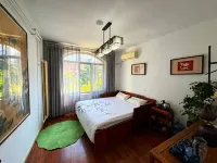Qitong Xianyushe Homestay (Qingdao Conson Sports Center) - Pet friendly