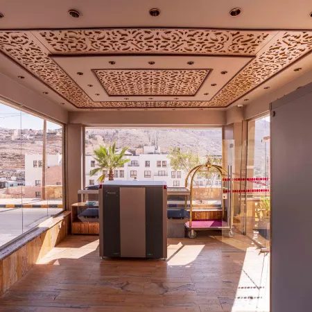 Petra Moon Hotel
