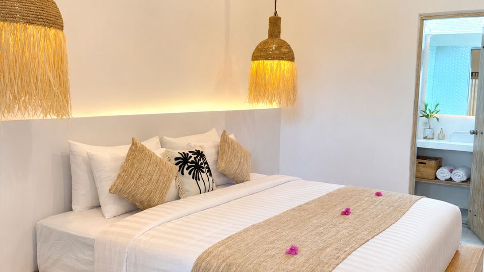 White Coconut Resort