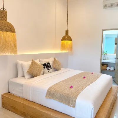 White Coconut Resort Hotels near Gili Trawangan