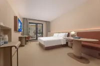 Hanting Hotel (Qingdao Xinduxin Kaide MALL, Shuangshan Metro Station) Hotels in Qingdao