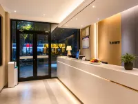 Yijia Hotel (Xinyi Railway Station Nanjing Road) - 2 Yıldız