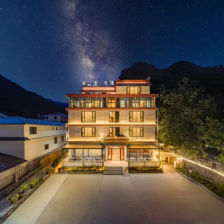 Heishui Banshandu·Yueyin Hotel