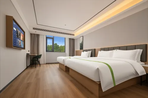 Green Taihao Hotel (Luoyang Railway Station Guohua Road Subway Station) - 3-Star