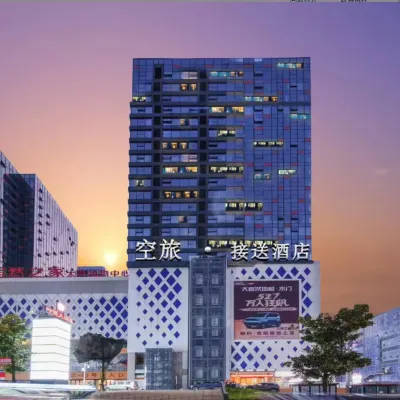 Guiyang Air Travel · Hotel Transfer · YOUNG AND FASHION (Longdongbao Airport Outlet Store) Hotels near Guizhou Polar Ocean World