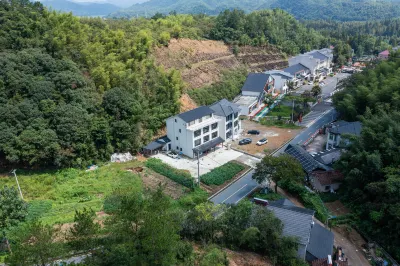 Zimu Home Homestay (Anji Dragon Encounter Grand Canyon Rafting) Hotels in Xiaohangkeng/Anji Meizi Bay