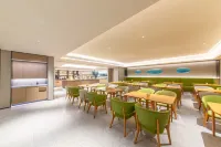 JI Hotel (Yancheng High-Speed Railway Station Baolong Square) - 3-Star