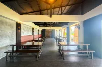 Eddielita Resort San Juan Batangas - 조식 운영