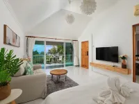 Daydream Villa Resort Hotels near Kalim Beach