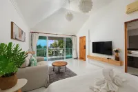 Daydream Villa Resort Hotel in zona The Privilege Residences Kalim beach